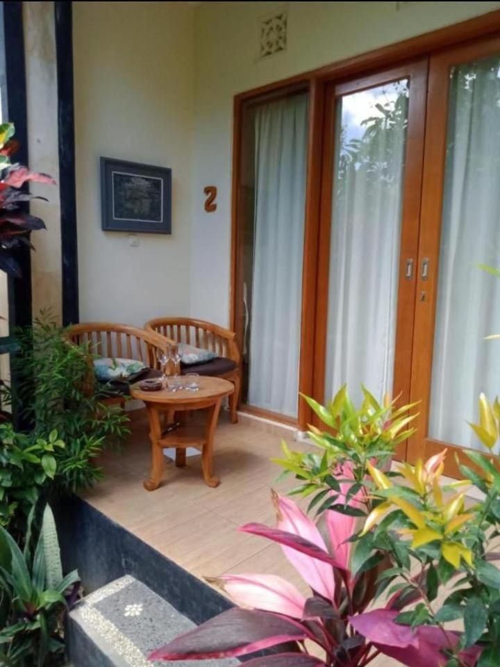 Hotel Pak'Vo'House Ubud Exterior foto